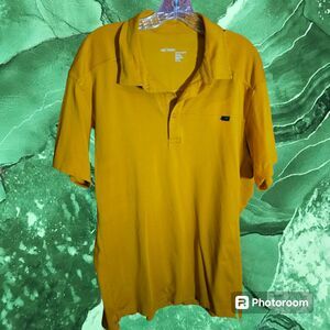 Arc'teryx Gold Polo size XL (OS‎ 699)